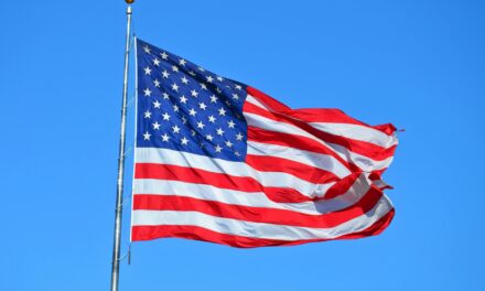Estados Unidos insta a los ciudadanos a entregarse Haití