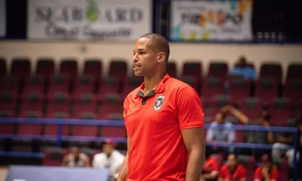 Eulis Báez no seguirá como dirigente de Leones de Santo Domingo