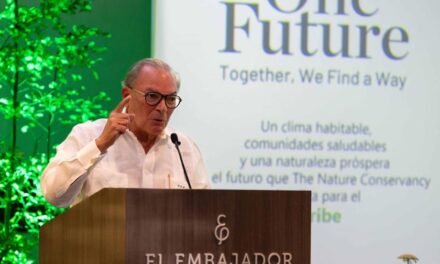 Frank Rainieri insta a la argumento internacional en Sargassum