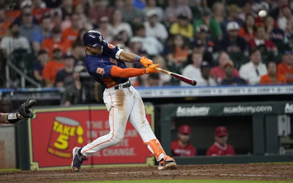 Baja proposición de los Astros a Jeremy Peña lo llevó a contratar los servicios de Scott Boras