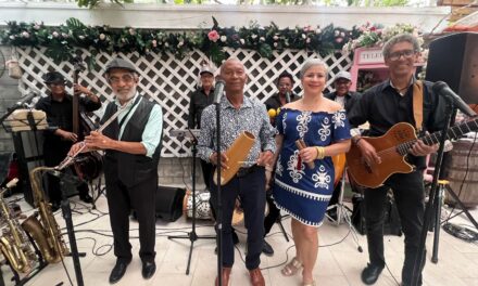 «Son Sunday» en Lungomare: todos los domingos al ritmo del sonido y la tradición