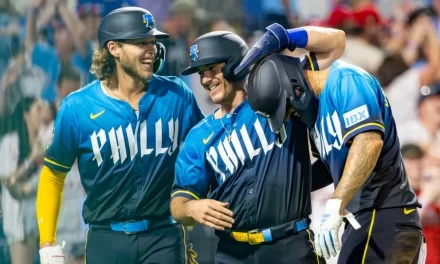 Filis superan a Mets para apoderarse de la cima del Este de la L.N.