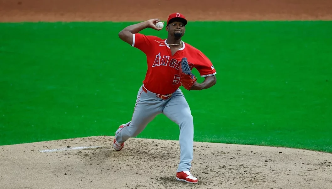 José Soriano demuestra que sigue siendo el futuro cósmico de la rotación de los Angels