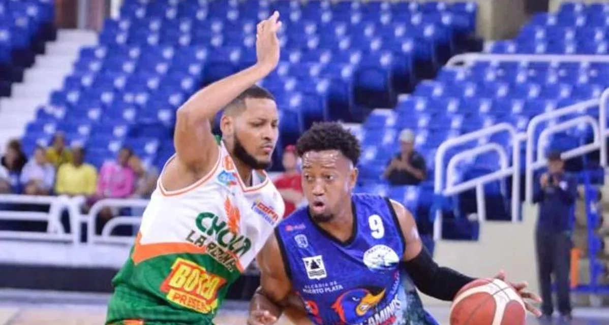 »El Pollito» Kelvin Peña regresa a Marineros