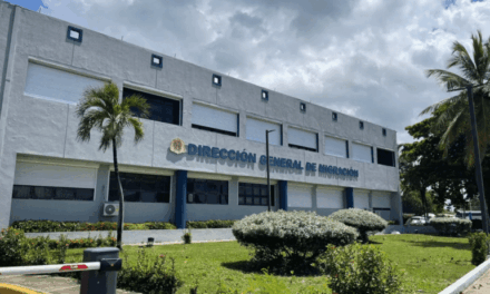 Las autoridades de migración advierten sobre las estafas de boletos electrónicos dirigidos a los viajeros