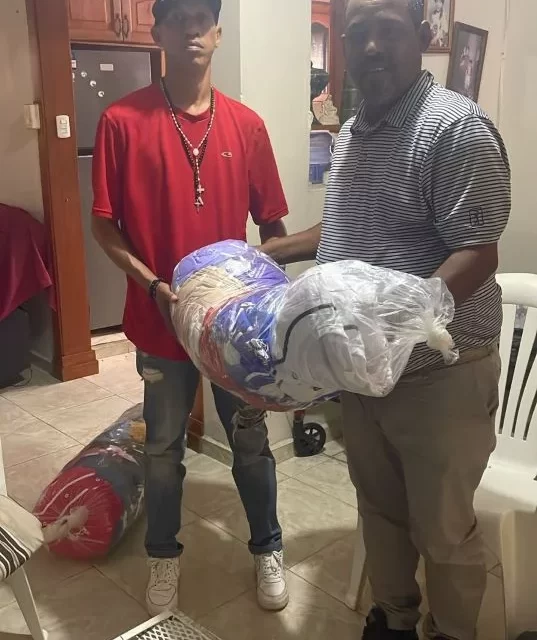 Academia Luisito Mercedes entregará el domingo uniformes