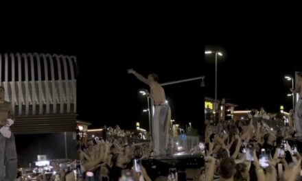 Ovación en Bolonia: los fanáticos rodean a Ozuna