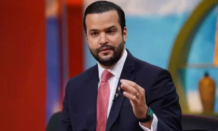 Rafael Paz califica como letreros de «Campaign racrera» Quirino contra Leonel Fernández