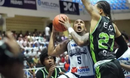 Marineros buscan ascender primer emplazamiento frente a Reales