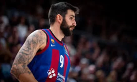 Baloncestista Ricky Rubio aclara que no se retira