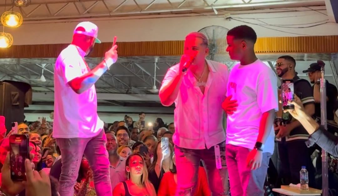 El cuerpo canta con Valdez Rusbelt, Viral Boy en las redes, y ofrece apoyo crematístico