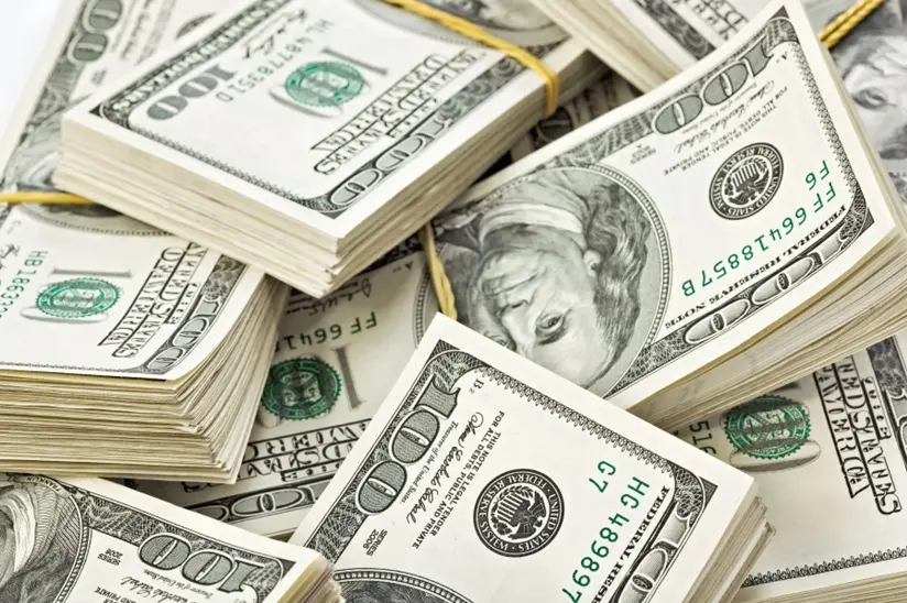 Tipo de cambio de dólar estadounidense a partir del viernes 20 de junio?