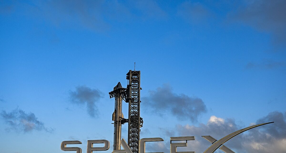Un cohete SpaceX Starship explota en la plataforma de tirada