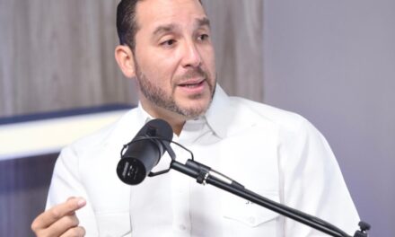 El ex candidato vicepresidencial de RD propone auditar el metropolitano y el debate campechano sobre la movilidad
