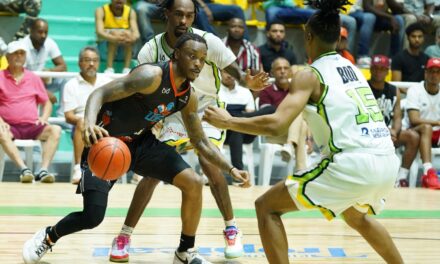 Titanes superan a Soles y avanzan a la Fase Eliminación