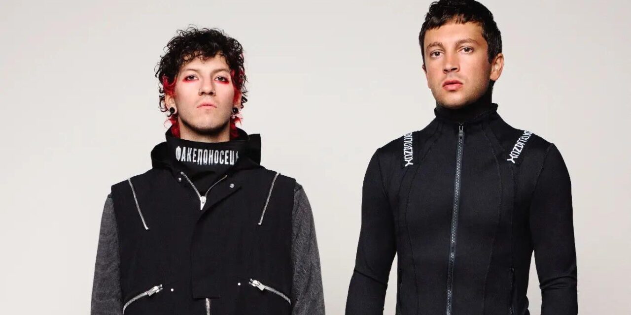 Twenty One Pilots revela su nuevo sencillo «El contrato»