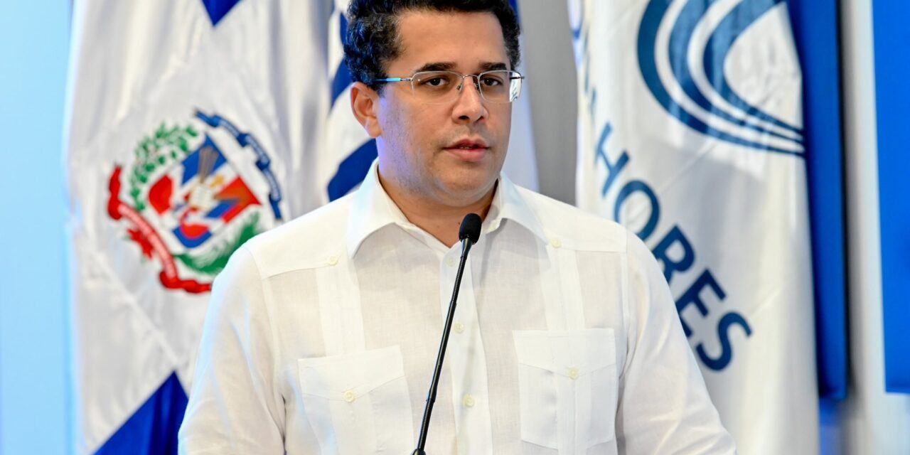 David Collado lidera una intención de voto directo, según Quantum Analytics Survey
