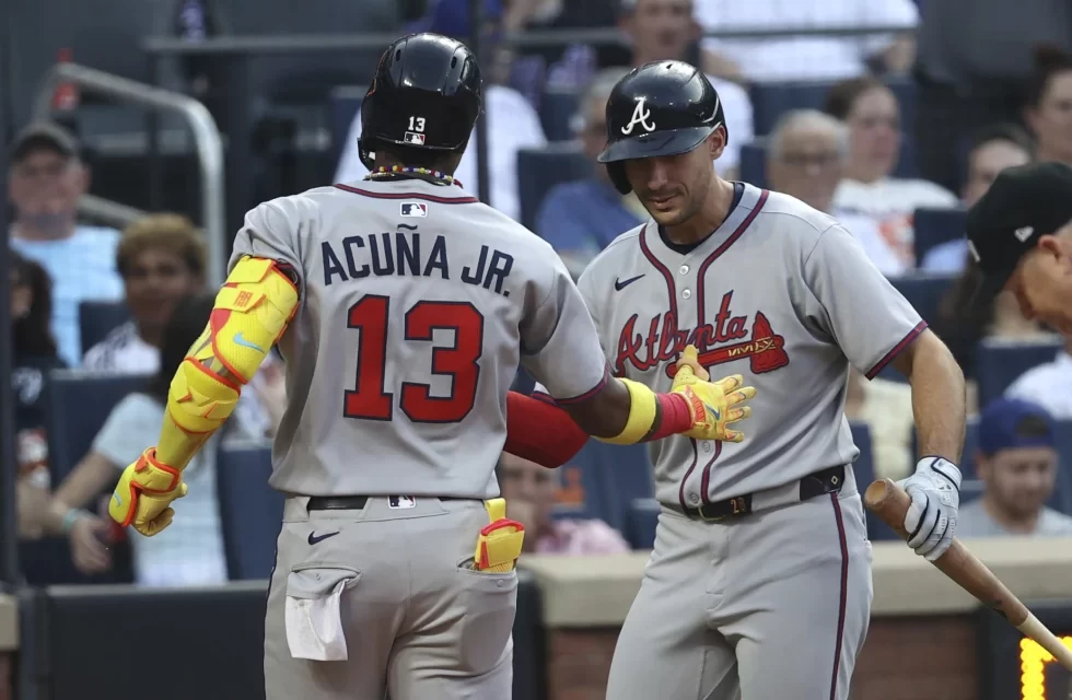 Acuña Jr. conecta jonrón y Schwellenbach domina desde la lomita en vencimiento de los Bravos sobre los Mets