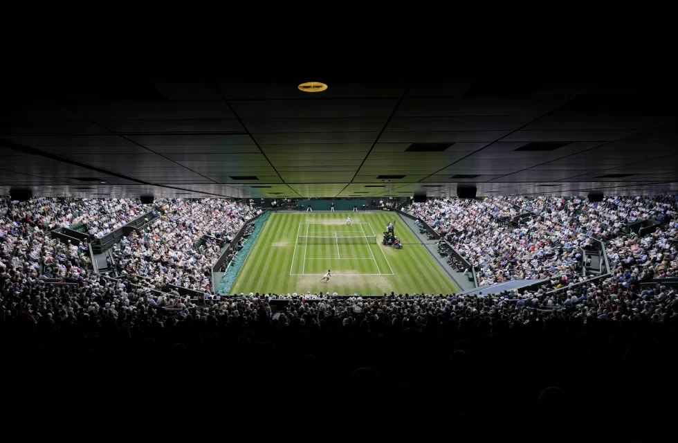 Wimbledon 2025 anuncia bolsa récord de $73 millones; campeones individuales recibirán $4 millones