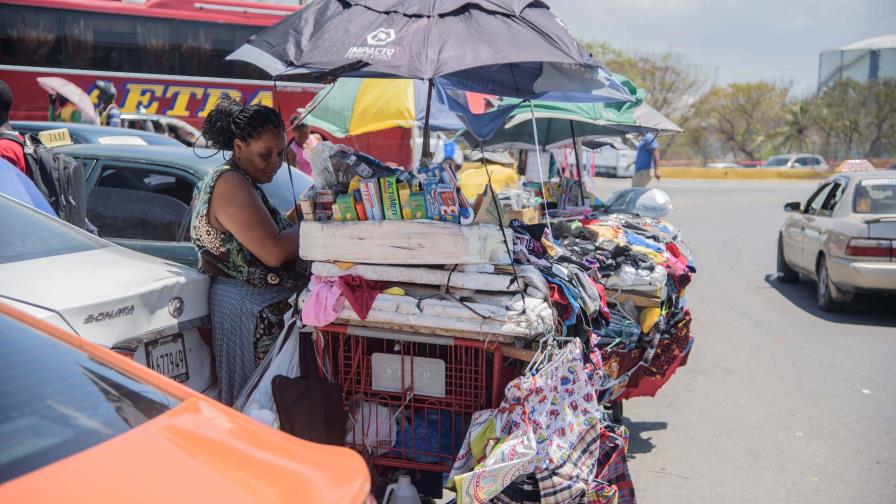 El empleo informal en la República Dominicana es de cerca de del 54.7%, según un documentación regional.