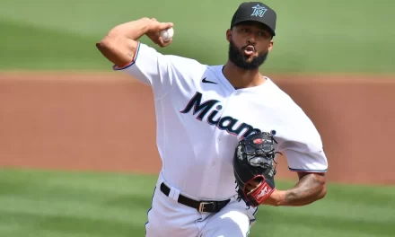 Pobre salida de Sandy Alcántara no perjudica las posibilidades de canje de los Marlins