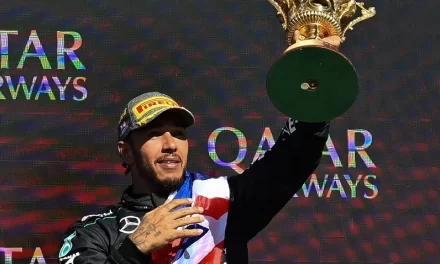 Lewis Hamilton, el superhéroe de Silverstone
