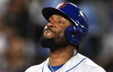 Starling Marte sigue sufriendo de la rodilla derecha; el domingo se le inflamó