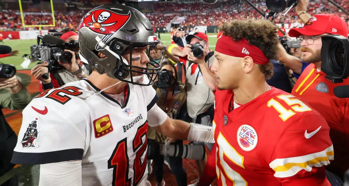 Patrick Mahomes aprecia consejos de Tom Brady