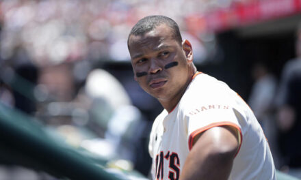 Rafael Devers debutará en la primera almohadilla con los Gigantes