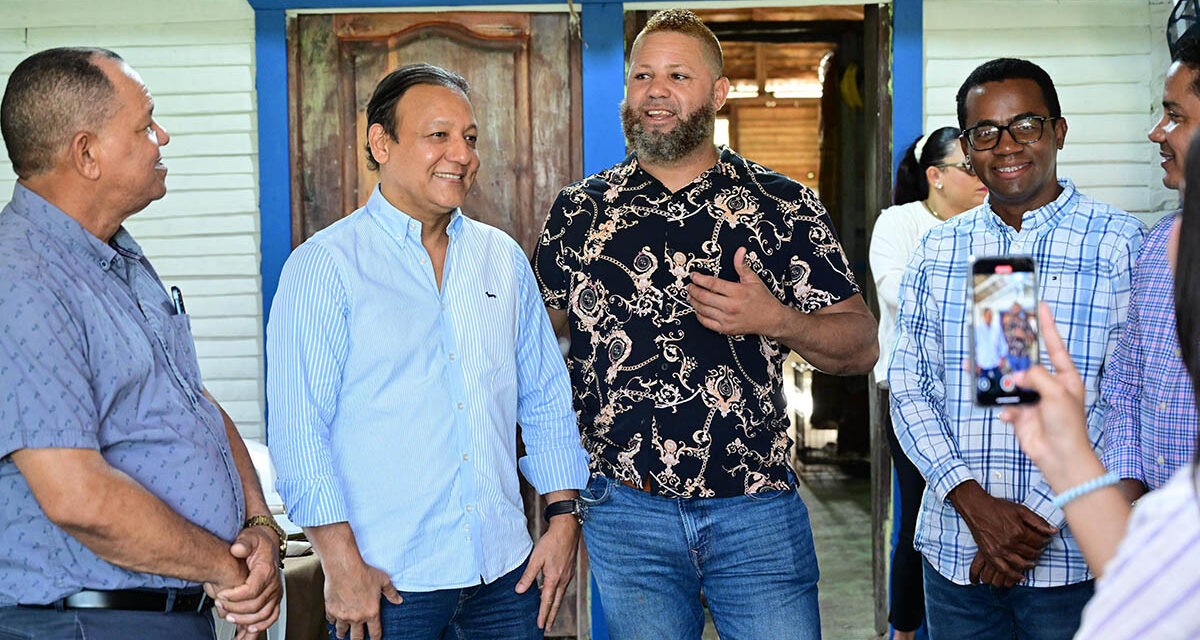 Abel Martínez lumbre a reiterar el trabajo político y comunitario para sacar al país de la calamidad que vive