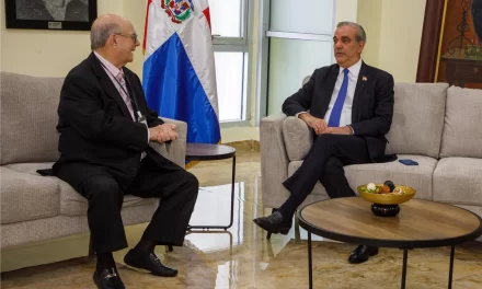 Abinader para conocer a Hipólito Mejía como parte del diálogo franquista sobre la crisis haitiana