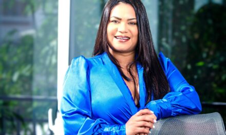 Adompreture insta a la rápida aprobación de la ley de residuos sólidos para defender el turismo y el medio ámbito