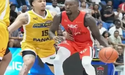 Leones avanzan a la semifinal tras vencer a los Metros en la LNB