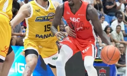Leones avanzan a la semifinal tras vencer a Metros en la LNB