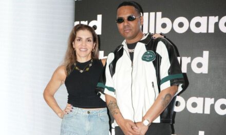 Santiago Matías anticipa grandes proyectos posteriormente de reunirse con Latin Billboard