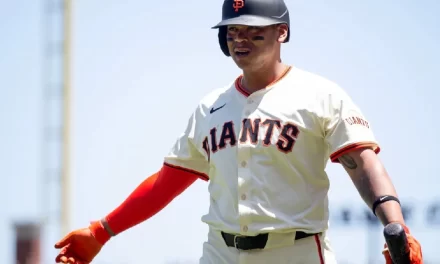 Rafael Devers ha quedado a deber en los Gigantes…Y, ¡conveniente!