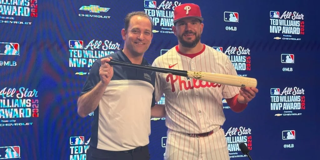 Bate de Kyle Schwarber será inmortalizado