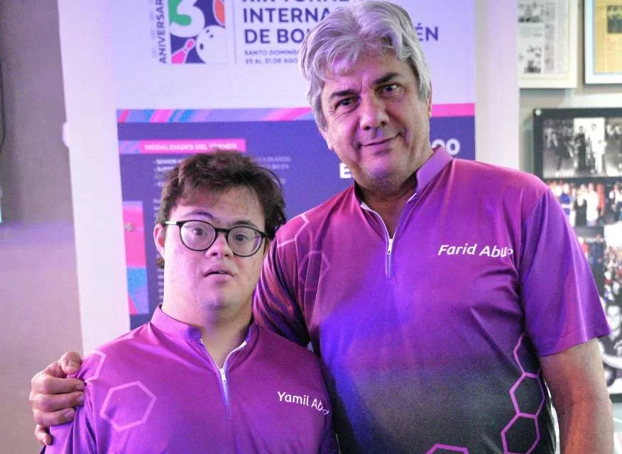 Pareja Abud deseo torneo de boliche