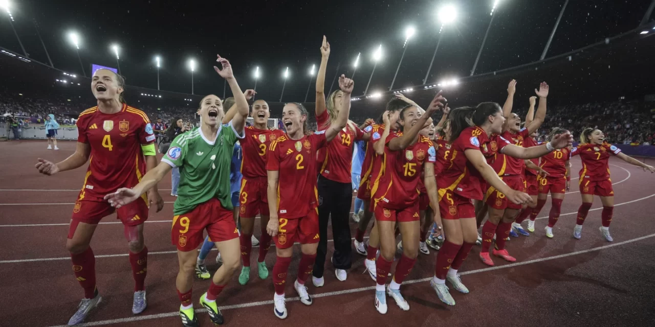 España contra la voluntad de vencimiento de Inglaterra prepara una final fascinante