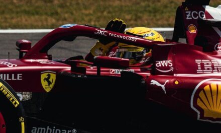 Lewis Hamilton lidera el primer entrenamiento desocupado en Silverstone por delante de los McLaren