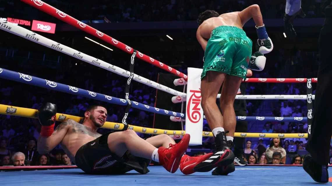 Hamzah Sheeraz destroza a Berlanga y apunta a Canelo Álvarez