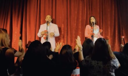 Zulinka y Miguel lanzan un nuevo trabajo audiovisual «Pink», ahora arreglado en YouTube