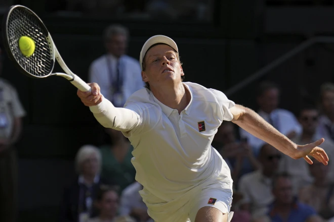 Jannik Sinner vence a Novak Djokovic en Wimbledon y se enfrentará a Carlos Alcaraz en la final