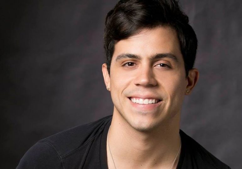 Javier Grullón comparte uno de sus momentos favoritos en Hello, Dolly! Antes de la última función