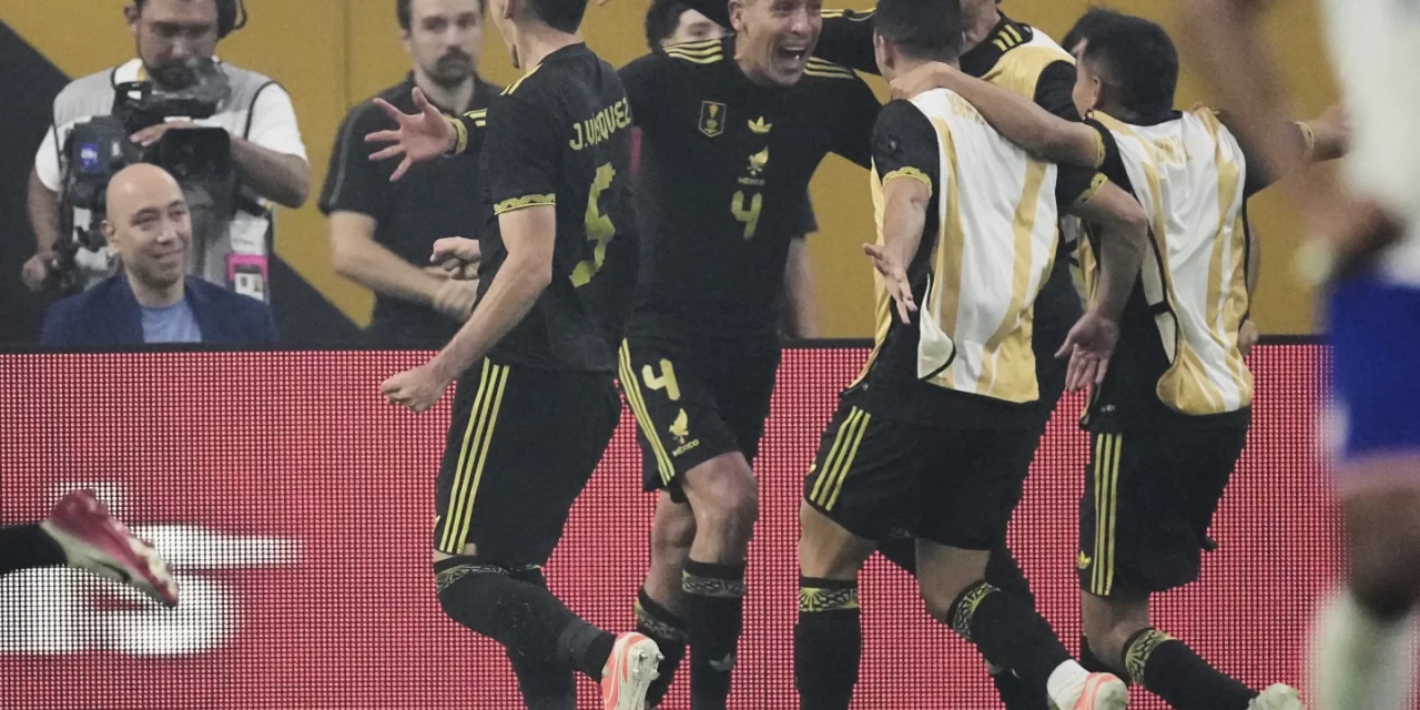 El gol del desempate de Edson Álvarez le da a México