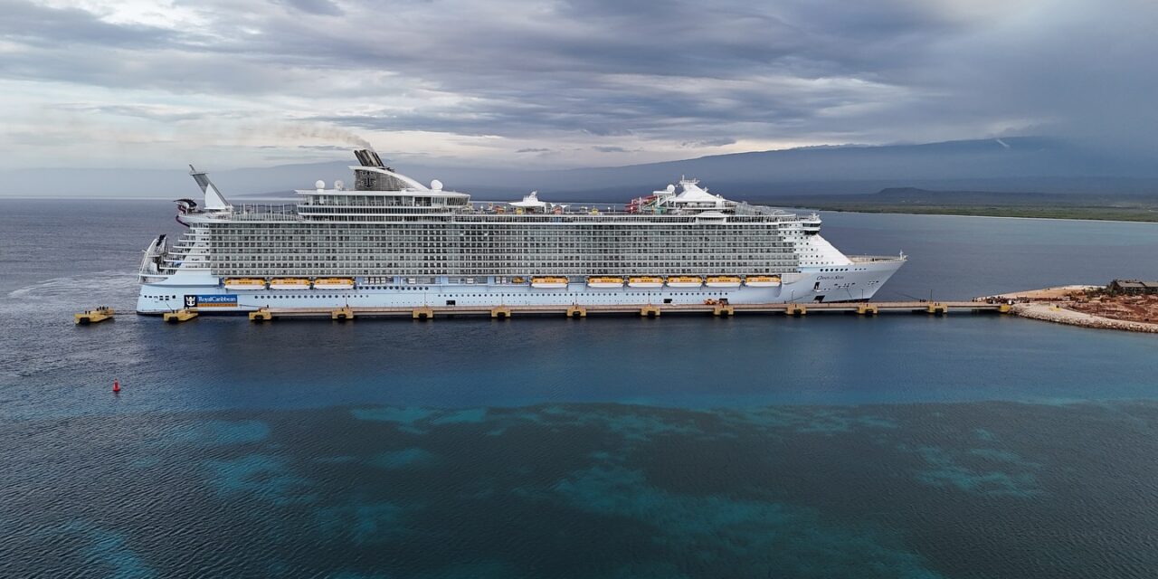 Oasis of the Seas regresa a Cabo Rojo