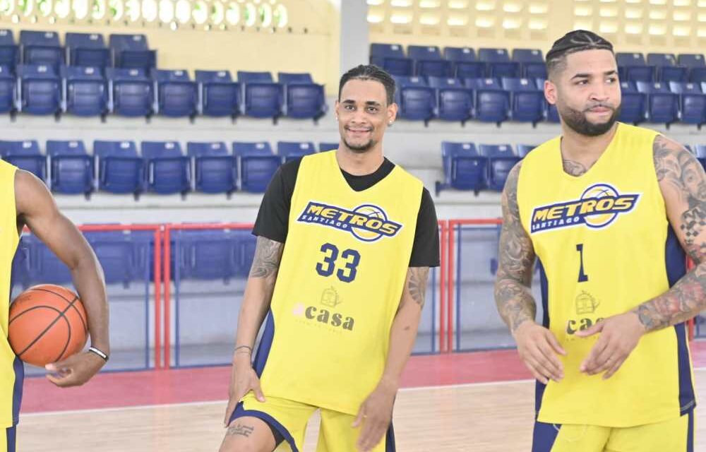 Víctor Liz regresa a los Metros y se une al ex NBA Norris Cole en semifinal