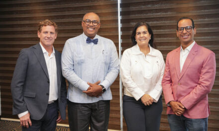 La farmaconal hizo el día de la artroplastia, un lucha comprobado de suspensión nivel en el reemplazo de la articulación de la cadera