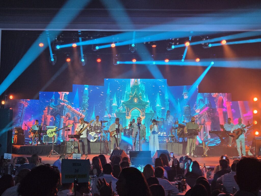 Pavel Núñez celebra 25 años de experiencia con concierto emocional lleno de historias y aplausos: noticias de hoy en la República Dominicana | Último minuto