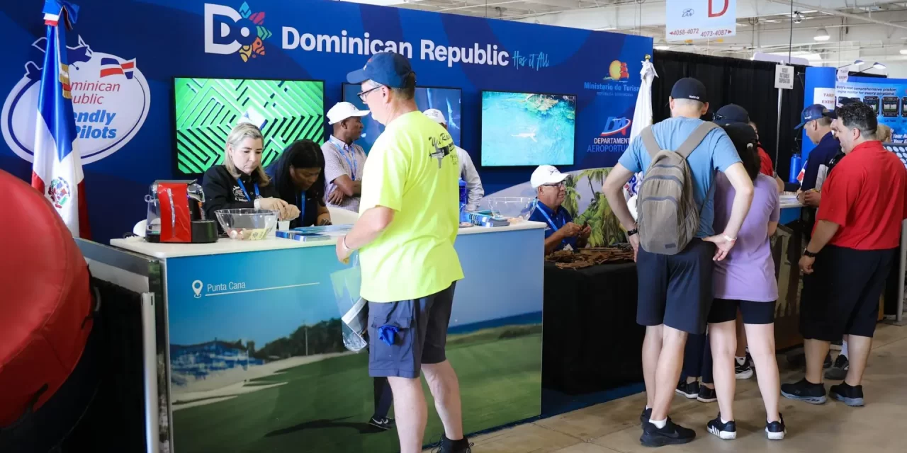 República Dominicana se destaca en EAA AirVenture 2025